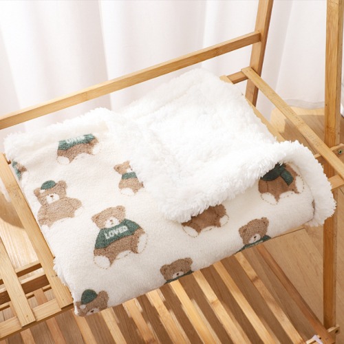 화이트베어 포근한 반려견 극세사 담요