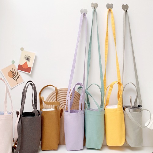 가벼운 파스텔 물병주머니