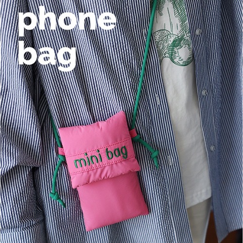 컬러감에 뿅반한 미니 핸드폰백